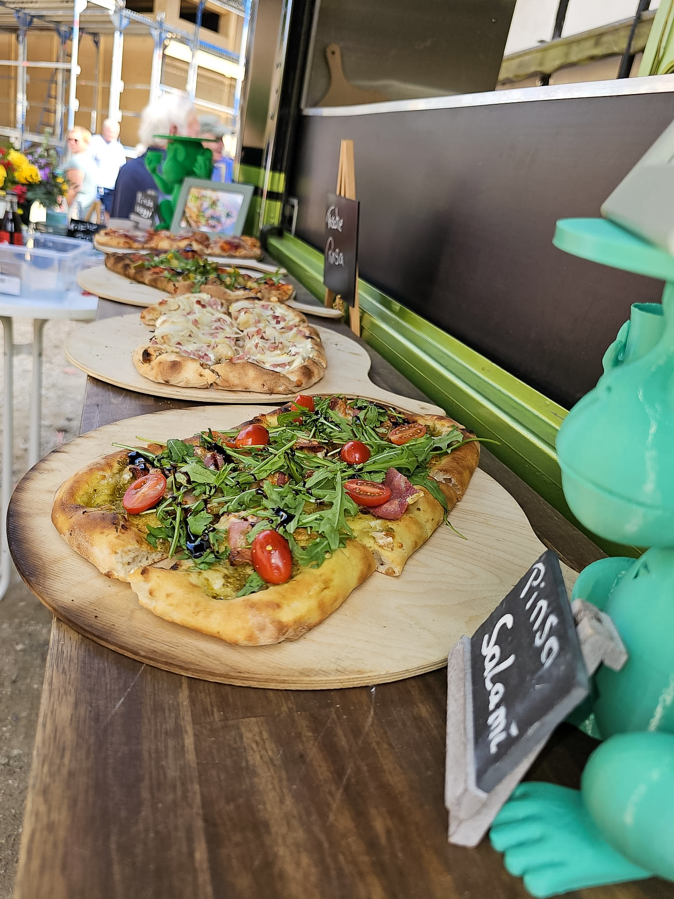 Monkey Food Truck Koln-2